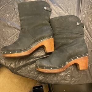 Ugg Lynnea Shearling Fold Down 2-Way Clog Boots - Women Size 6 - Black Leather